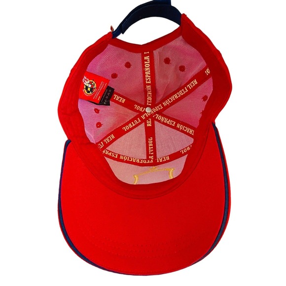 FEF Spain Sports Soccer National Team Red Hat Cap Adjustable Rare OSFA Licensed - Picture 4 of 6